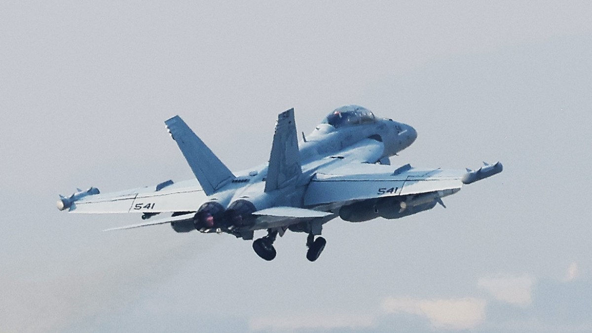 ABD’de savaş uçağı düştü