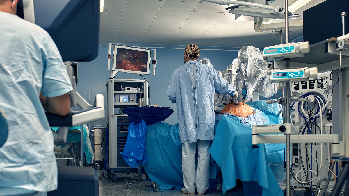 İngiltere’de incelenen kadavranın üç penisli olduğu ortaya çıktı