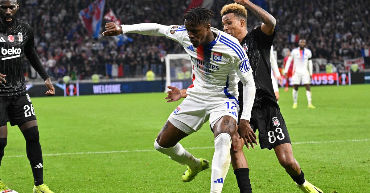 Zaha’nın ayrılığına yeşil ışık!